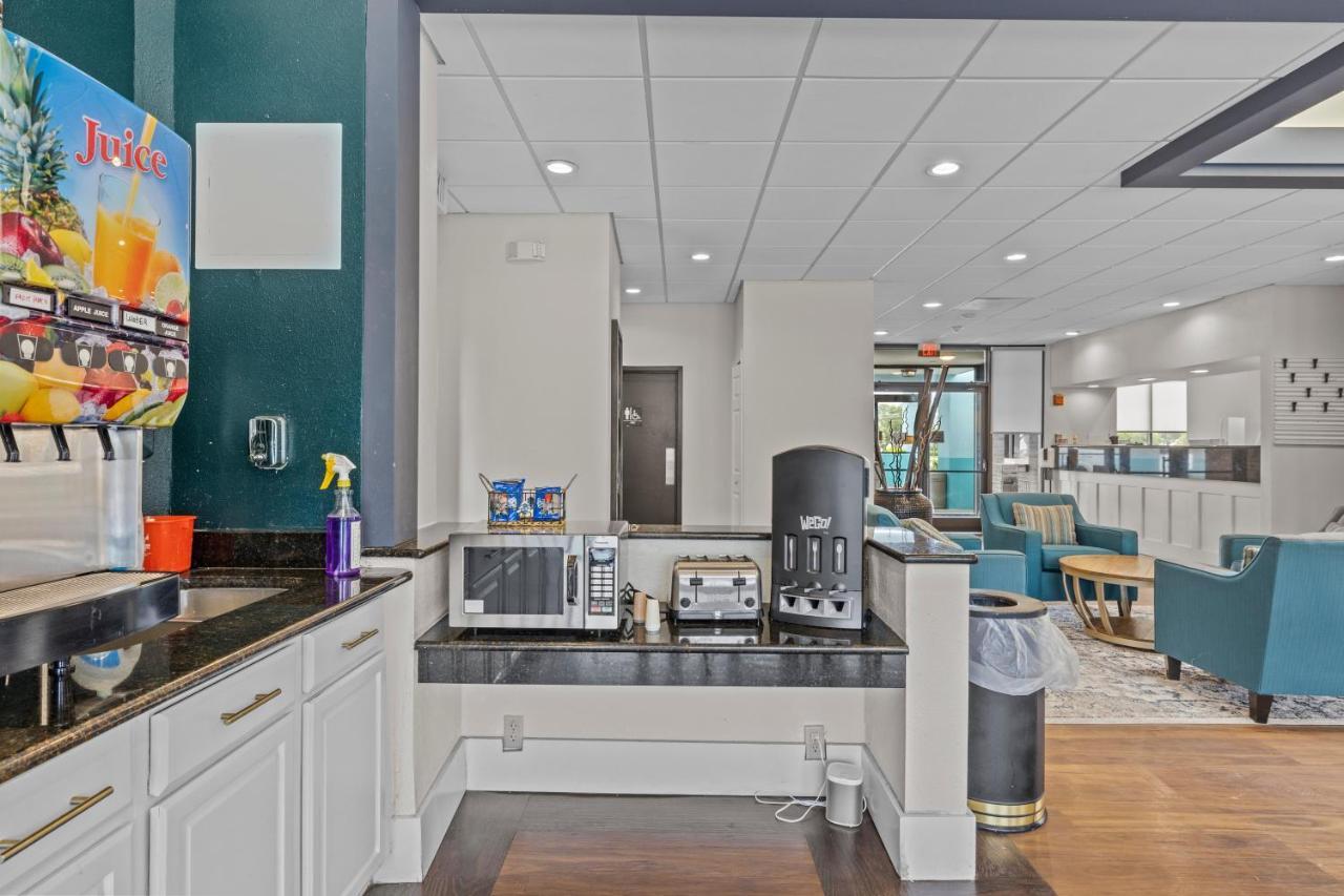 Garnet Inn & Suites, Morehead City Near Atlantic Beach Εξωτερικό φωτογραφία