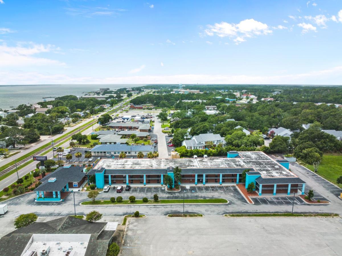 Garnet Inn & Suites, Morehead City Near Atlantic Beach Εξωτερικό φωτογραφία