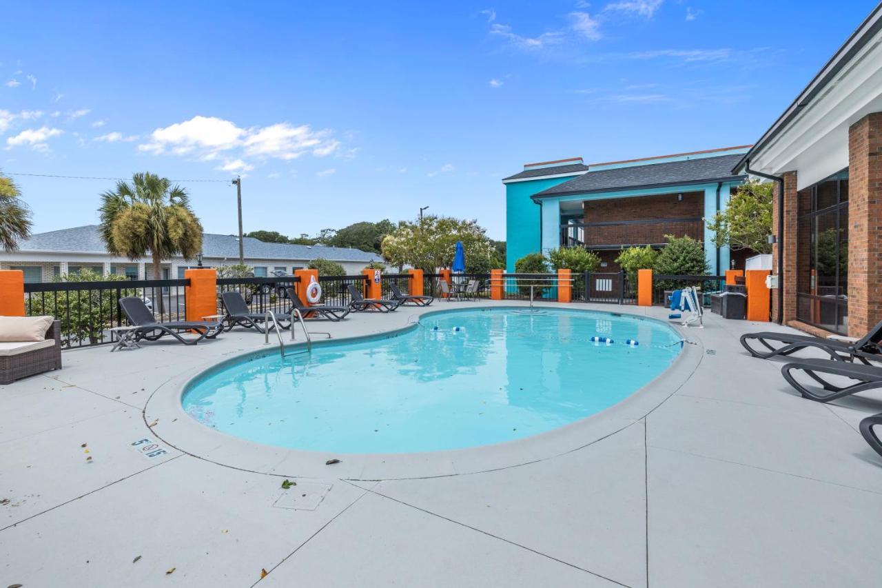 Garnet Inn & Suites, Morehead City Near Atlantic Beach Εξωτερικό φωτογραφία