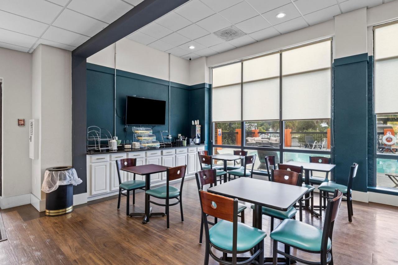 Garnet Inn & Suites, Morehead City Near Atlantic Beach Εξωτερικό φωτογραφία