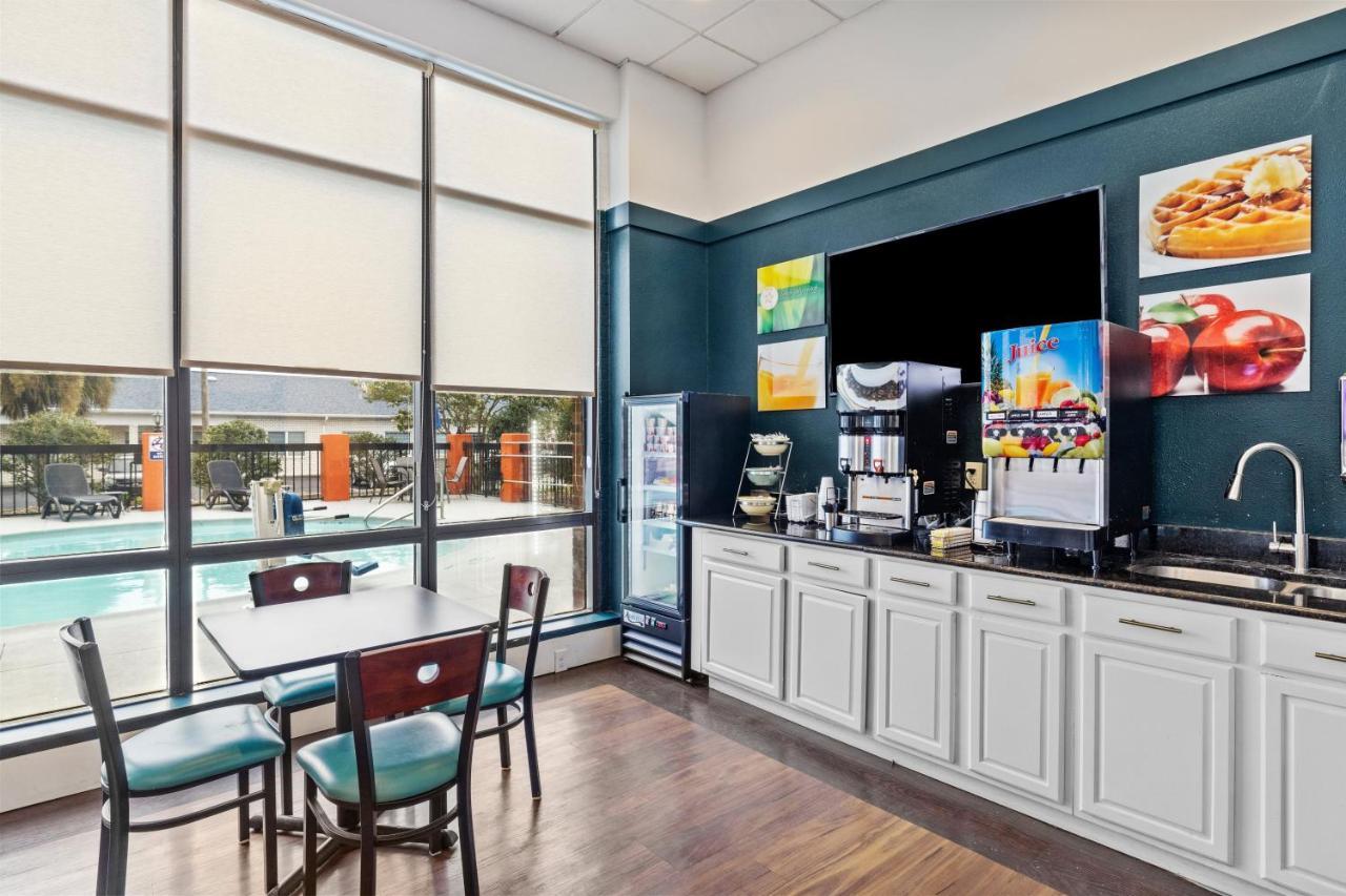 Garnet Inn & Suites, Morehead City Near Atlantic Beach Εξωτερικό φωτογραφία