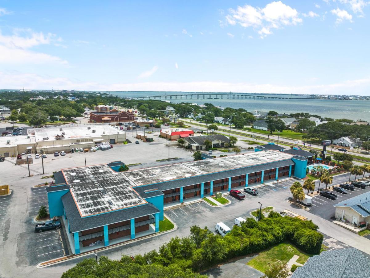 Garnet Inn & Suites, Morehead City Near Atlantic Beach Εξωτερικό φωτογραφία