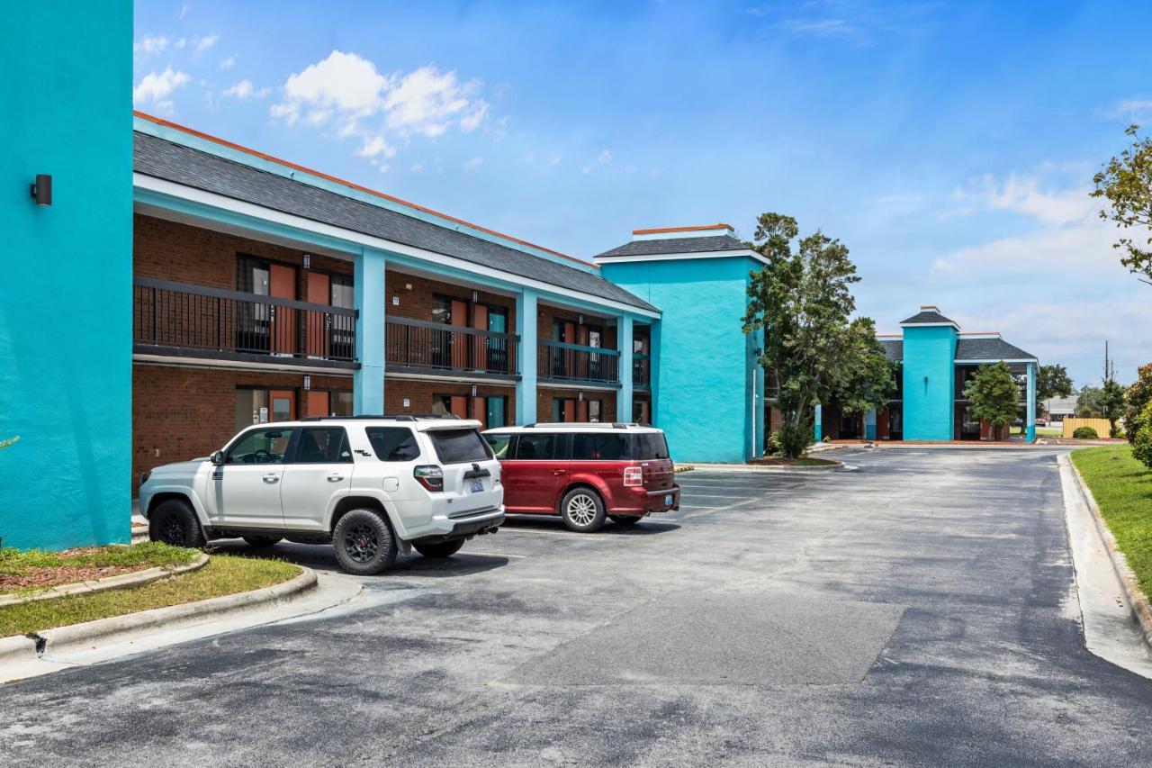 Garnet Inn & Suites, Morehead City Near Atlantic Beach Εξωτερικό φωτογραφία